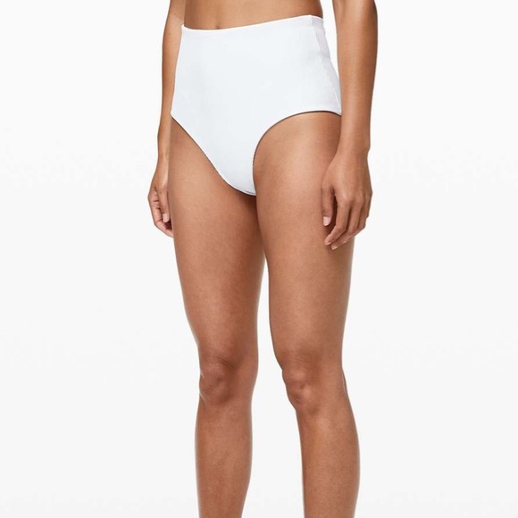 Lululemon Clear Waters Swim Bottoms👙🍋 - Picture 3 of 11